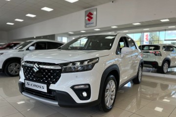 2026/Premium Plus 1.4 mild Hybrid 6MT, 4WD Superior White